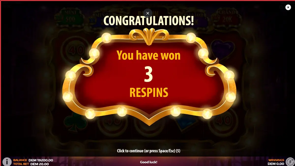 Interface do slot Cabaret Royale em um dispositivo móvel
